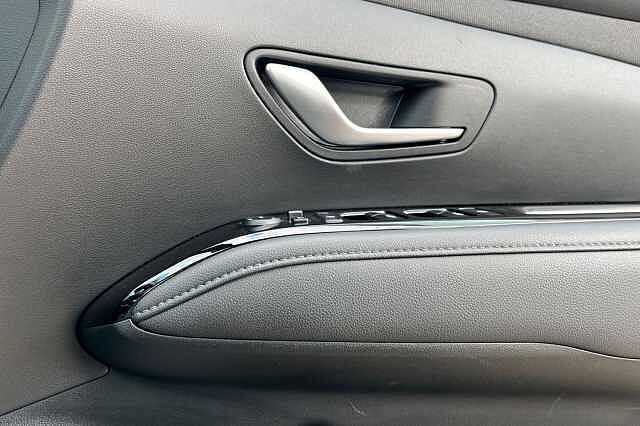 Hyundai Tucson 1.6 H T Gdi Ultimate Suv 5dr Petrol Hybrid Auto Euro 6 (s/s) (230 Ps)