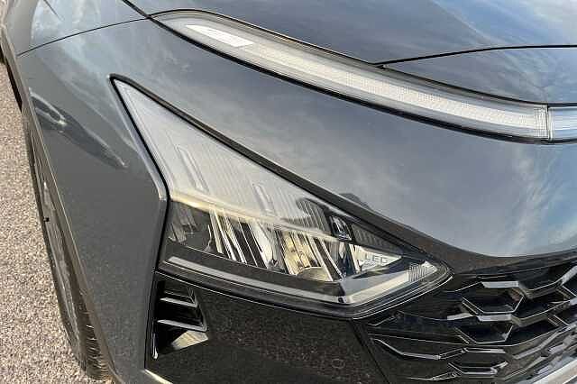 Hyundai Bayon 1.0 T Gdi Premium Suv 5dr Petrol Dct Euro 6 (s/s) (100 Ps)