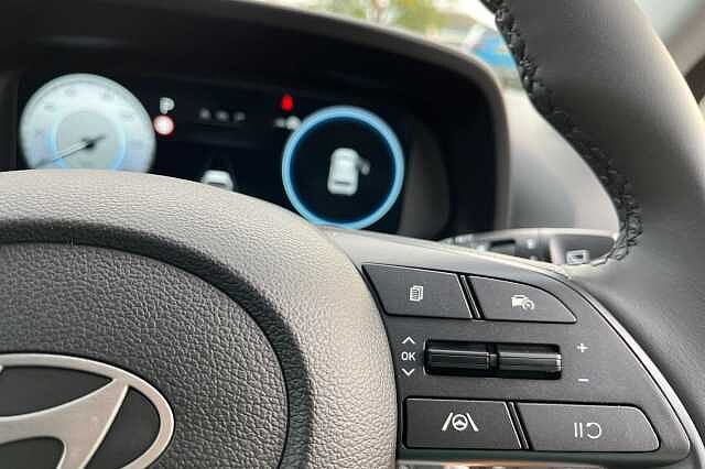 Hyundai Bayon 1.0 T Gdi Premium Suv 5dr Petrol Dct Euro 6 (s/s) (100 Ps)