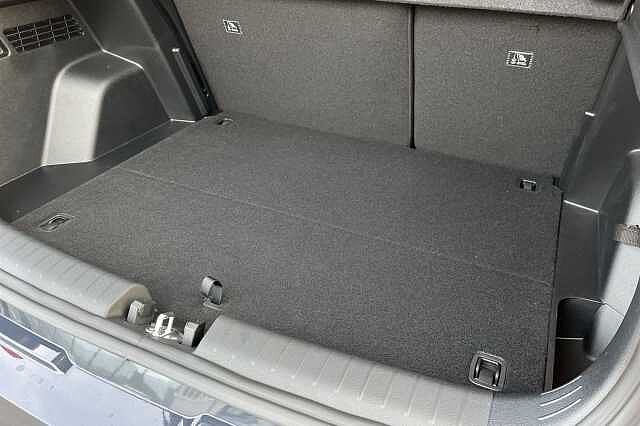 Hyundai Bayon 1.0 T Gdi Premium Suv 5dr Petrol Dct Euro 6 (s/s) (100 Ps)