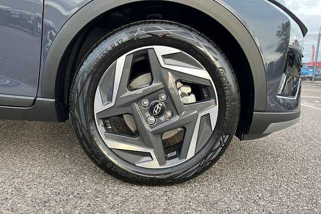 Hyundai Bayon 1.0 T Gdi Premium Suv 5dr Petrol Dct Euro 6 (s/s) (100 Ps)