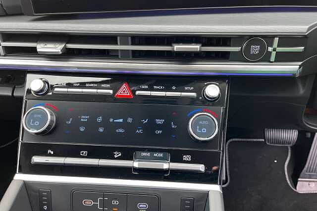 Hyundai Santa Fe 1.6 H T Gdi Ultimate Suv 5dr Petrol Hybrid Auto Euro 6 (s/s) (7seat) (215 Ps)