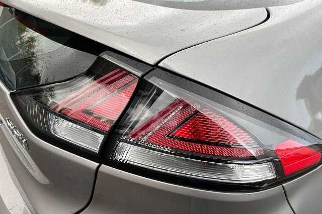 Hyundai IONIQ 1.6 H Gdi Premium Hatchback 5dr Petrol Hybrid Dct Euro 6 (s/s) (141 Ps) Grey