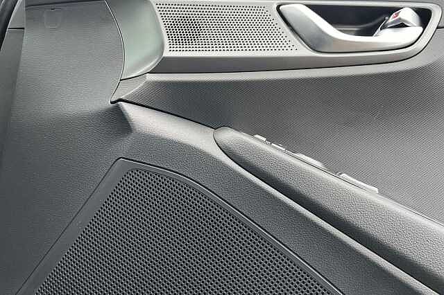 Hyundai IONIQ 1.6 H Gdi Premium Hatchback 5dr Petrol Hybrid Dct Euro 6 (s/s) (141 Ps) Grey