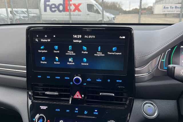 Hyundai IONIQ 1.6 H Gdi Premium Hatchback 5dr Petrol Hybrid Dct Euro 6 (s/s) (141 Ps) Grey