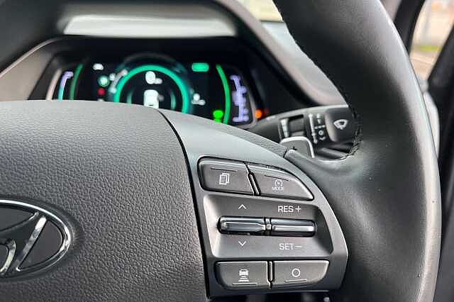 Hyundai IONIQ 1.6 H Gdi Premium Hatchback 5dr Petrol Hybrid Dct Euro 6 (s/s) (141 Ps) Grey