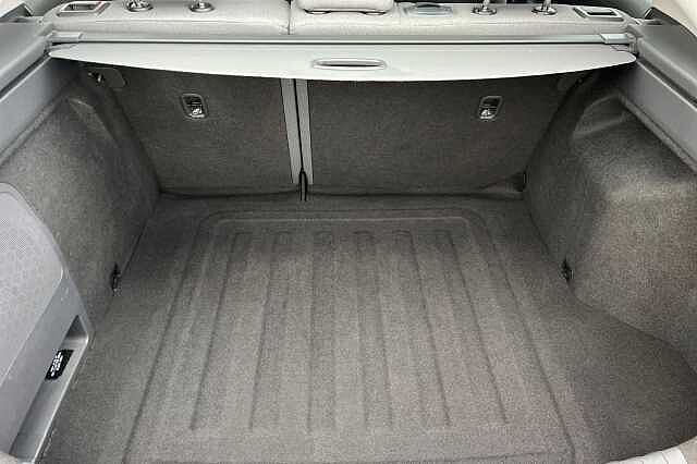 Hyundai IONIQ 1.6 H Gdi Premium Hatchback 5dr Petrol Hybrid Dct Euro 6 (s/s) (141 Ps) Grey