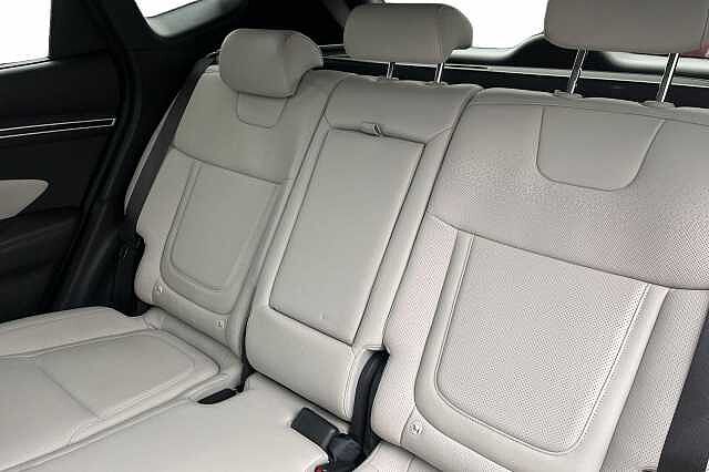 Hyundai TUCSON 1.6 H T Gdi Ultimate Suv 5dr Petrol Hybrid Auto Euro 6 (s/s) (230 Ps) Sunset Red