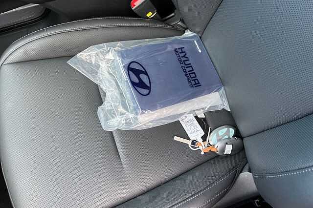 Hyundai Ioniq 6 77.4kwh Ultimate Saloon 4dr Electric Auto Awd (325 Ps)