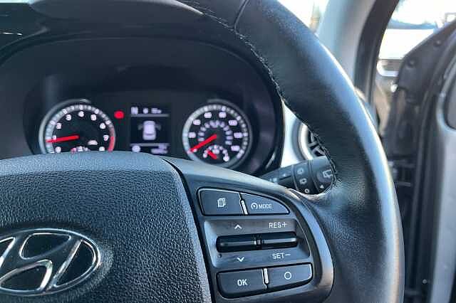 Hyundai I10 1.2 Premium Hatchback 5dr Petrol Auto Euro 6 (s/s) (84 Ps) Brass