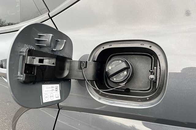 Hyundai KONA 1.6 H Gdi N Line Suv 5dr Petrol Hybrid Dct Euro 6 (s/s) (141 Ps) Ecotronic Grey