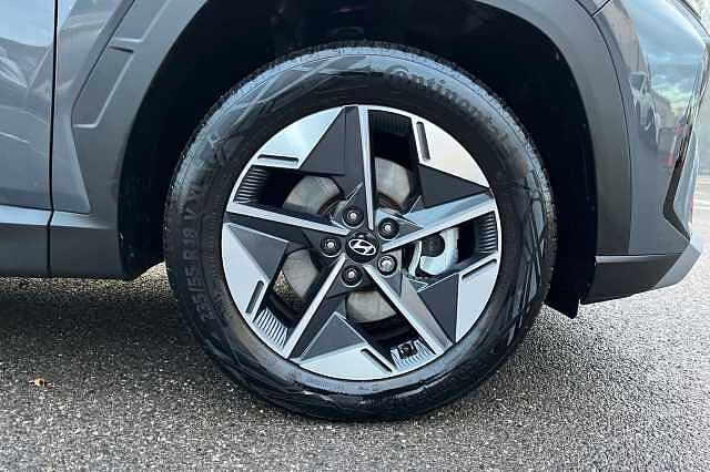 Hyundai TUCSON 1.6 T Gdi Premium Suv 5dr Petrol Hybrid Auto Euro 6 (s/s) (215 Ps) Ecotronic Grey