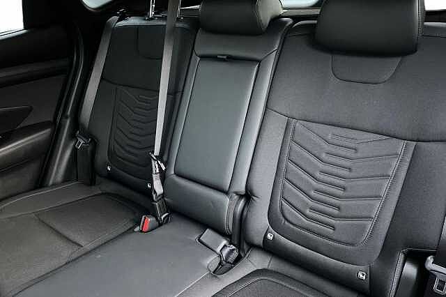 Hyundai TUCSON 1.6 T Gdi Premium Suv 5dr Petrol Hybrid Auto Euro 6 (s/s) (215 Ps) Ecotronic Grey