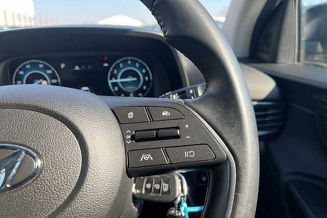Hyundai I20 1.0 T Gdi Mhev Se Connect Hatchback 5dr Petrol Hybrid Dct Euro 6 (s/s) (100 Ps) Mangrove Green