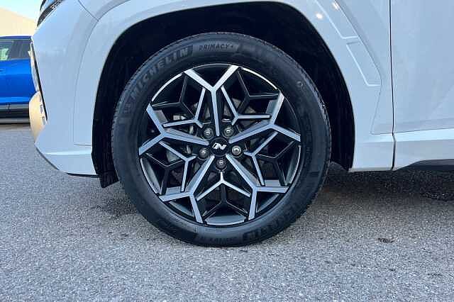 Hyundai TUCSON 1.6 H T Gdi N Line Suv 5dr Petrol Hybrid Auto Euro 6 (s/s) (230 Ps) Atlas White