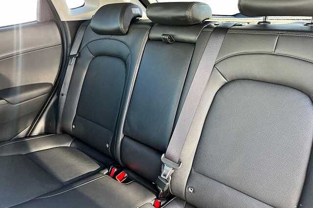 Hyundai KONA 1.6 H Gdi Ultimate Suv 5dr Petrol Hybrid Dct Euro 6 (s/s) (141 Ps) Atlas White