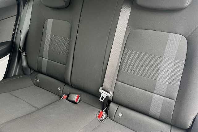 Hyundai I20 1.0 T Gdi Ultimate Hatchback 5dr Petrol Dct Euro 6 (s/s) (100 Ps) Atlas White