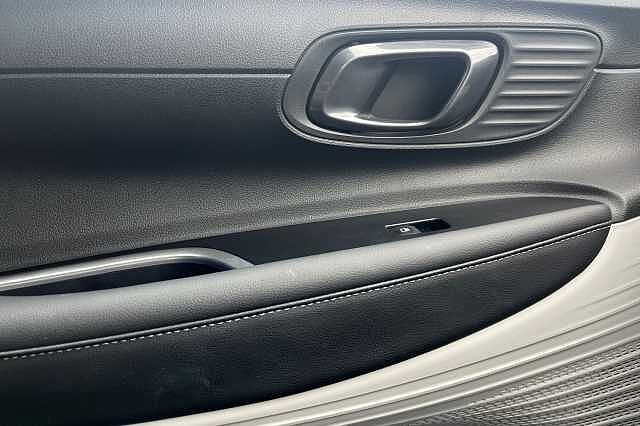 Hyundai I20 1.0 T Gdi Ultimate Hatchback 5dr Petrol Dct Euro 6 (s/s) (100 Ps) Atlas White