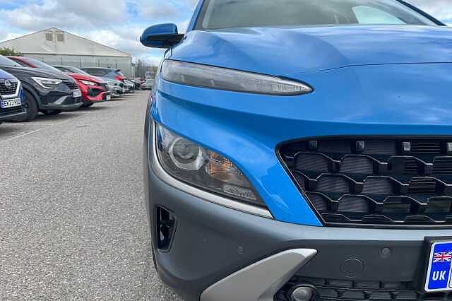 Hyundai KONA 1.6 H Gdi Premium Suv 5dr Petrol Hybrid Dct Euro 6 (s/s) (141 Ps) Surfy Blue