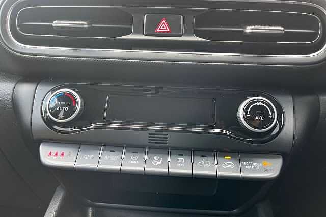 Hyundai KONA 1.6 H Gdi Premium Suv 5dr Petrol Hybrid Dct Euro 6 (s/s) (141 Ps) Surfy Blue