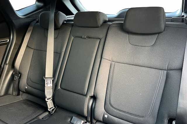 Hyundai TUCSON 1.6 T Gdi Mhev Se Connect Suv 5dr Petrol Hybrid Dct Euro 6 (s/s) (150 Ps) Phantom Black