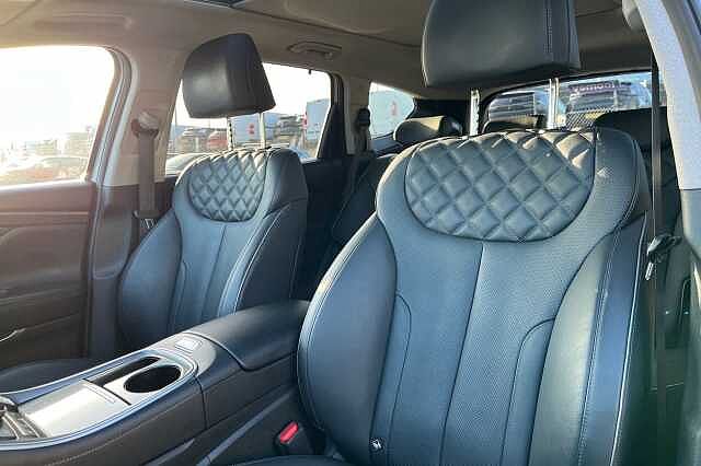 Hyundai SANTA FE 1.6 H T Gdi Ultimate Suv 5dr Petrol Hybrid Auto Euro 6 (s/s) (230 Ps) Typhoon Silver