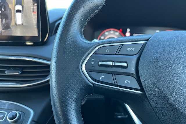 Hyundai SANTA FE 1.6 H T Gdi Ultimate Suv 5dr Petrol Hybrid Auto Euro 6 (s/s) (230 Ps) Typhoon Silver