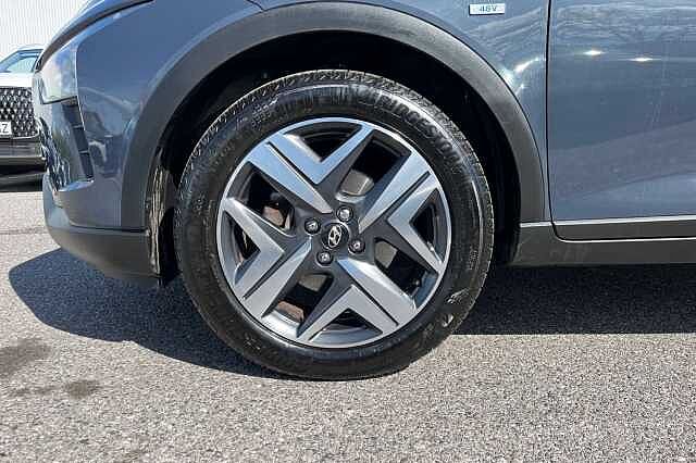 Hyundai BAYON 1.0 T Gdi Mhev Premium Suv 5dr Petrol Hybrid Dct Euro 6 (s/s) (100 Ps) Aurora Grey