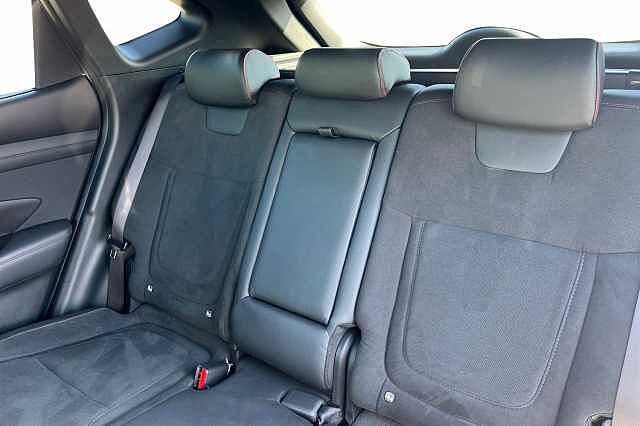 Hyundai TUCSON 1.6 T Gdi N Line S Suv 5dr Petrol Hybrid Auto Euro 6 (s/s) (215 Ps) Serenity White