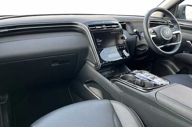Hyundai TUCSON 1.6 H T Gdi Ultimate Suv 5dr Petrol Hybrid Auto Euro 6 (s/s) (230 Ps) Serenity White