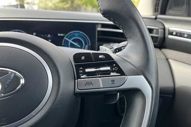 Hyundai TUCSON 1.6 H T Gdi Ultimate Suv 5dr Petrol Hybrid Auto Euro 6 (s/s) (230 Ps) Serenity White