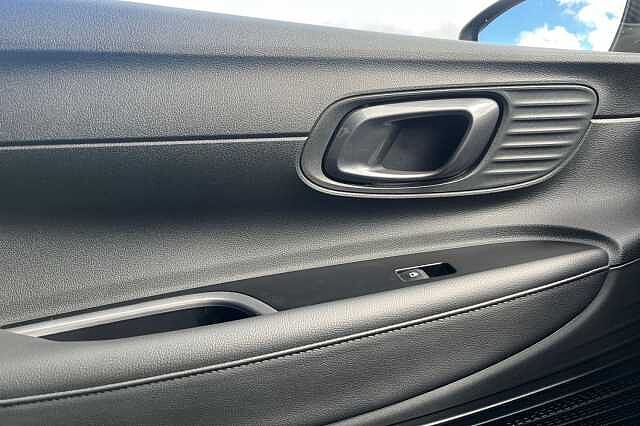 Hyundai I20 1.0 T Gdi Premium Hatchback 5dr Petrol Dct Euro 6 (s/s) (100 Ps)