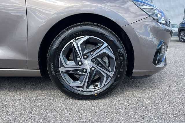 Hyundai I30 1.0 T Gdi Mhev Se Connect Tourer 5dr Petrol Hybrid Manual Euro 6 (s/s) (120 Ps) Silky Bronze