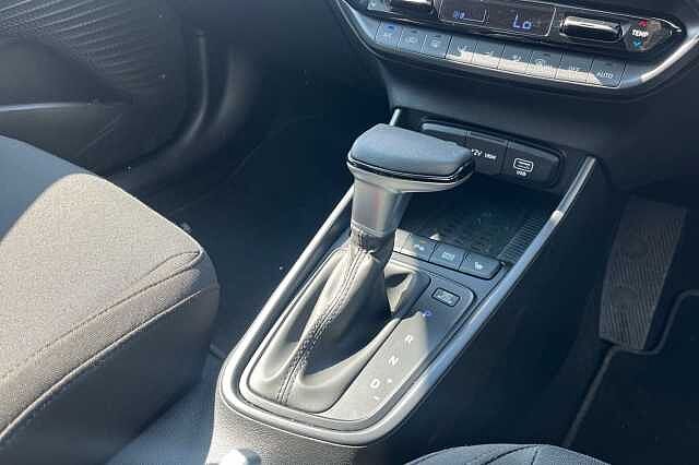 Hyundai I20 1.0 T Gdi Ultimate Hatchback 5dr Petrol Dct Euro 6 (s/s) (100 Ps) Mangrove Green