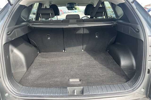 Hyundai TUCSON 1.6 H T Gdi Se Connect Suv 5dr Petrol Hybrid Auto Euro 6 (s/s) (230 Ps) Amazon Grey