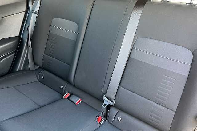 Hyundai Bayon 1.0 T Gdi Premium Suv 5dr Petrol Dct Euro 6 (s/s) (100 Ps)