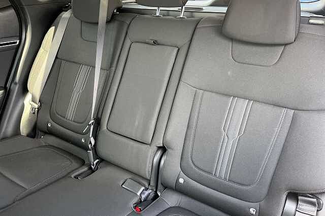 Hyundai TUCSON 1.6 T Gdi Mhev Premium Suv 5dr Petrol Hybrid Dct Euro 6 (s/s) (150 Ps) Phantom Black