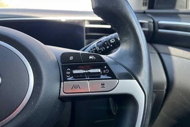 Hyundai TUCSON 1.6 T Gdi Mhev Premium Suv 5dr Petrol Hybrid Dct Euro 6 (s/s) (150 Ps) Phantom Black