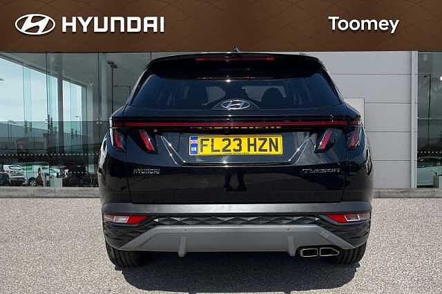 Hyundai TUCSON 1.6 T Gdi Mhev Premium Suv 5dr Petrol Hybrid Dct Euro 6 (s/s) (150 Ps) Phantom Black