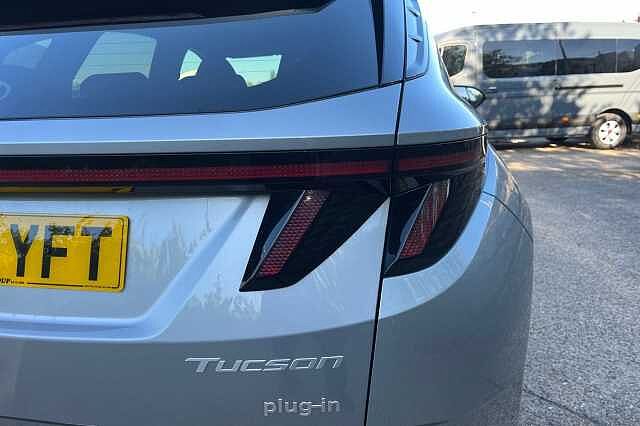 Hyundai TUCSON 1.6 T Gdi 13.8kwh N Line S Suv 5dr Petrol Plug In Hybrid Auto Euro 6 (s/s) (253 Shimmering Silver
