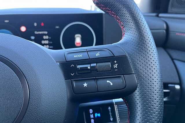 Hyundai TUCSON 1.6 T Gdi 13.8kwh N Line S Suv 5dr Petrol Plug In Hybrid Auto Euro 6 (s/s) (253 Shimmering Silver