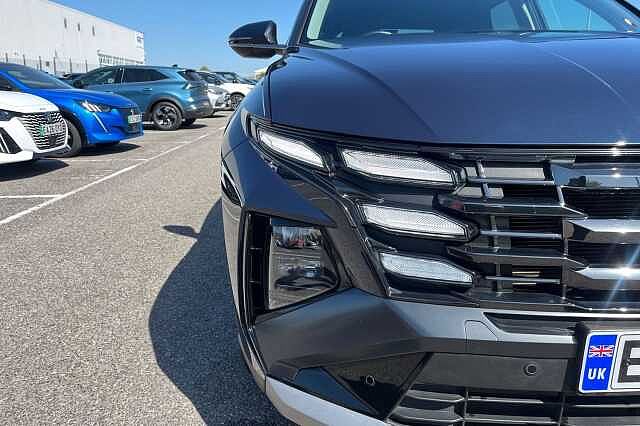 Hyundai TUCSON 1.6 T Gdi 13.8kwh Premium Suv 5dr Petrol Plug In Hybrid Auto 4wd Euro 6 (s/s) (2 Blue