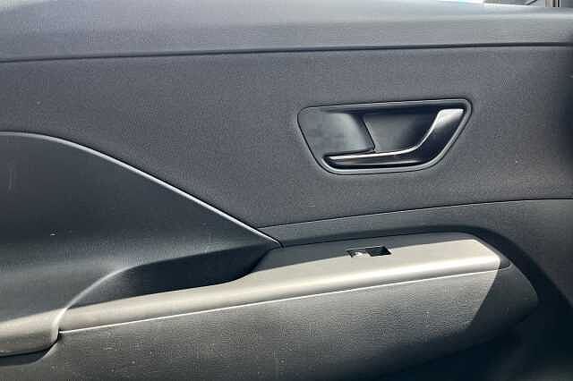 Hyundai KONA 1.6 H Gdi N Line Suv 5dr Petrol Hybrid Dct Euro 6 (s/s) (129 Ps) Cyber Grey