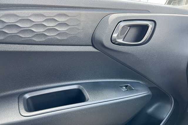 Hyundai I10 1.0 Premium Hatchback 5dr Petrol Auto Euro 6 (s/s) (63 Ps)