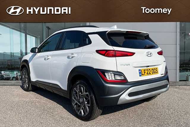 Hyundai KONA 1.6 H Gdi Premium Suv 5dr Petrol Hybrid Dct Euro 6 (s/s) (141 Ps) White