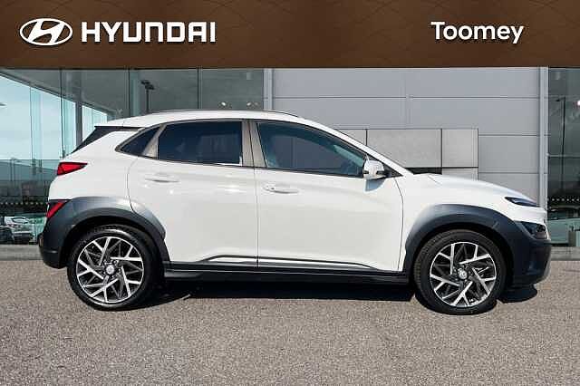 Hyundai KONA 1.6 H Gdi Premium Suv 5dr Petrol Hybrid Dct Euro 6 (s/s) (141 Ps) White