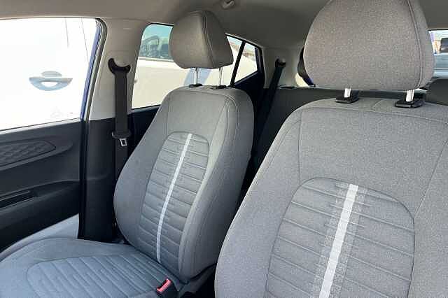 Hyundai I10 1.0 Premium Hatchback 5dr Petrol Auto Euro 6 (s/s) (67 Ps) Intense Blue