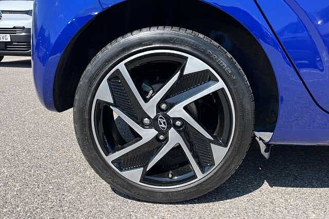 Hyundai I10 1.0 Premium Hatchback 5dr Petrol Auto Euro 6 (s/s) (67 Ps) Intense Blue