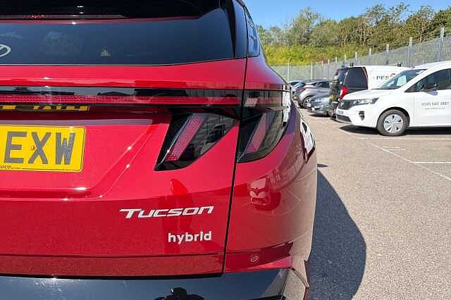 Hyundai TUCSON 1.6t N Line S Suv 5dr Petrol Hybrid Auto Euro 6 (s/s) (239 Ps) Ultimate Red