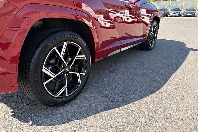 Hyundai TUCSON 1.6t N Line S Suv 5dr Petrol Hybrid Auto Euro 6 (s/s) (239 Ps) Ultimate Red
